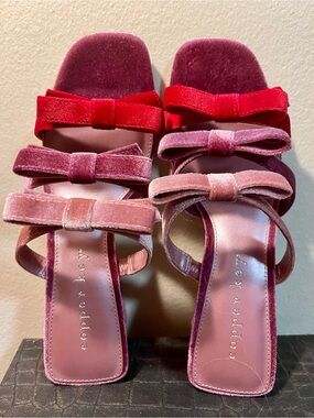 Copper Key Velvet Bow Block Heel Sandals 9.5 M